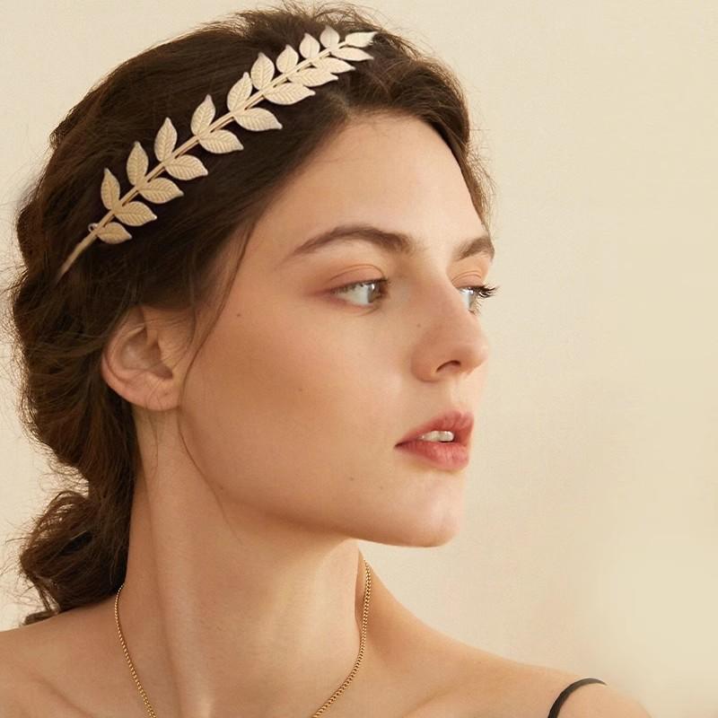 【B】Retro Gold Color Leaf Headb - Event Suppliers 评论和价格